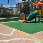 Apto Guarujá Garagem e Lazer completo